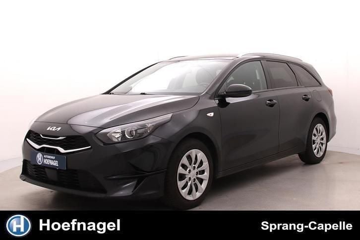 Grijs Gebruikt 2022 Kia Ceed Sportswagon Stationwagen | € 19.950 (Eerlijke prijs) - Afbeelding 1/4