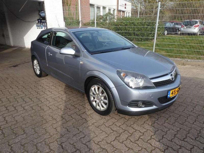 Occasion Opel Astra GTC 140 PK (102 kW) 2008 Grijs (metallic) Hatchback