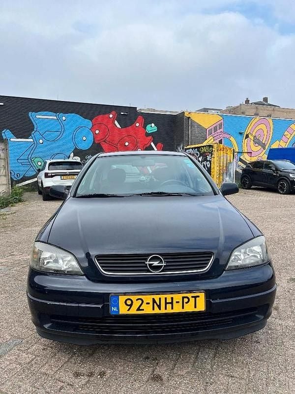 Gebruikt 2003 Opel Astra | € 1.200 (Eerlijke prijs) - Afbeelding 1/4
