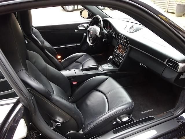 Occasion Porsche 997 2010 Zwart (metallic) Coupé