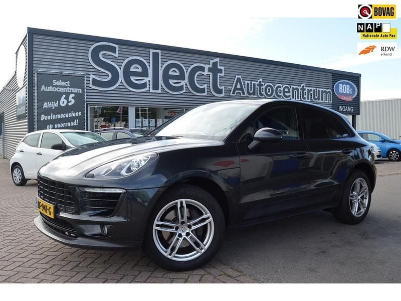 Grijs Gebruikt 2017 Porsche Macan SUV | € 35.940 (Eerlijke prijs) - Afbeelding 1/4