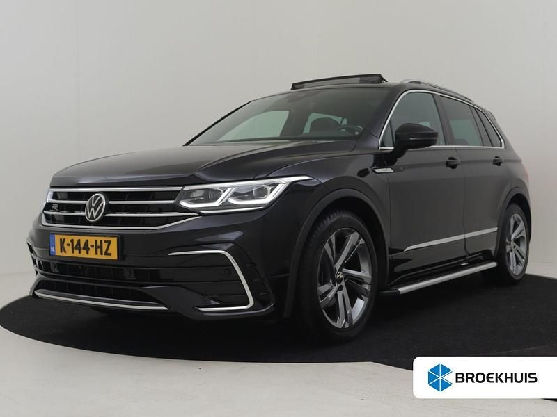 Zwart Occasion 2021 VW Tiguan Business+ SUV | € 35.395 (Eerlijke prijs) - Afbeelding 1/4
