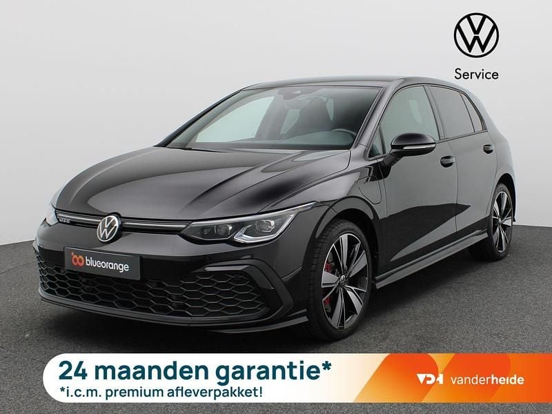 Zwart Gebruikt 2022 VW Golf VIII GTE Hatchback | € 28.900 (Eerlijke prijs) - Afbeelding 1/3