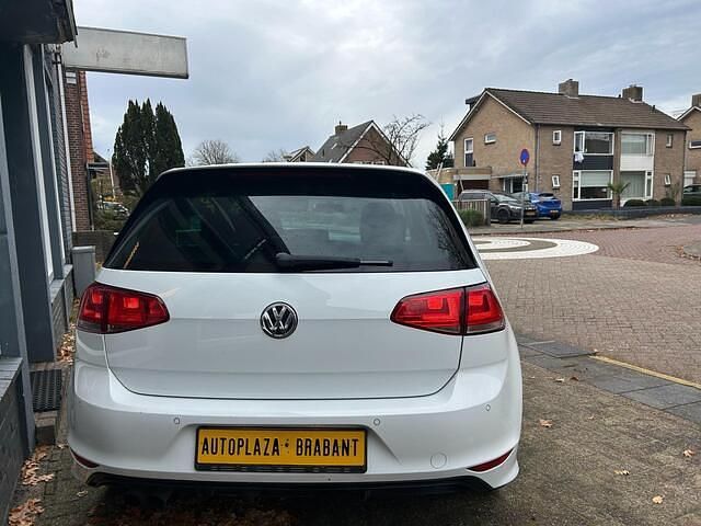 Occasion VW Golf VII R-line 122 PK (89 kW) 2014 Wit Hatchback