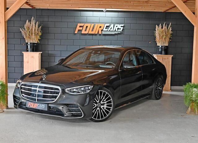 Grijs, metallic lak Gebruikt 2020 Mercedes S400 AMG line Sedan | € 84.990 (Iets duurder) - Afbeelding 1/4