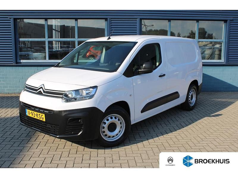 Wit Gebruikt 2023 Citroën e-Berlingo MPV | € 17.900 (Eerlijke prijs) - Afbeelding 1/4