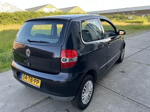 Occasion VW Fox Trendline 54 PK (39 kW) 2006 Zwart Hatchback