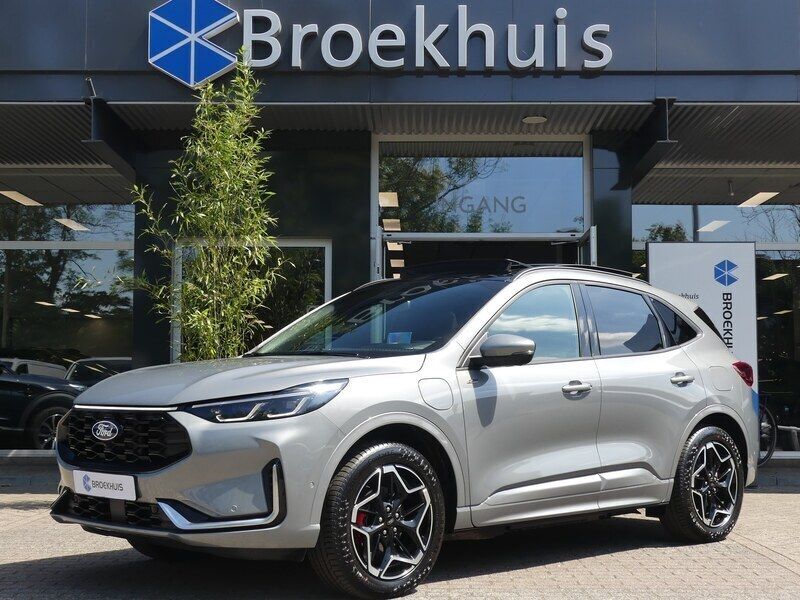 Grijs Gebruikt 2025 Ford Kuga ST-Line X SUV | € 45.800 (Eerlijke prijs) - Afbeelding 1/4