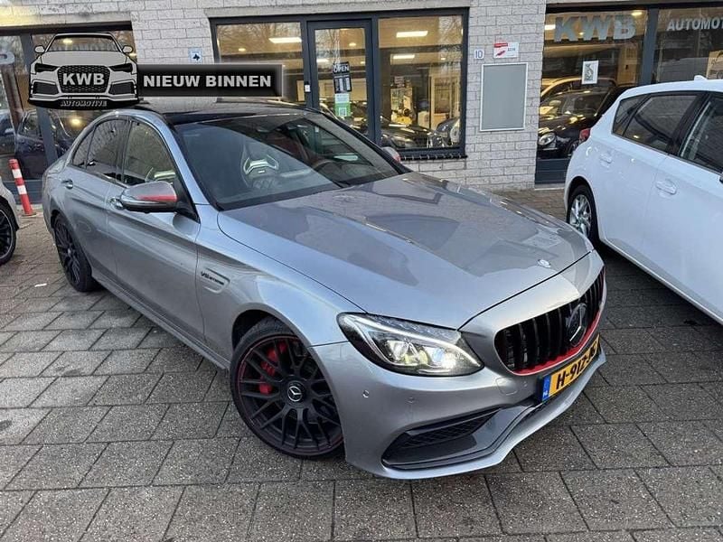 Grijs Occasion 2016 Mercedes C63 AMG AMG Sedan | € 42.950 (Eerlijke prijs) - Afbeelding 1/4