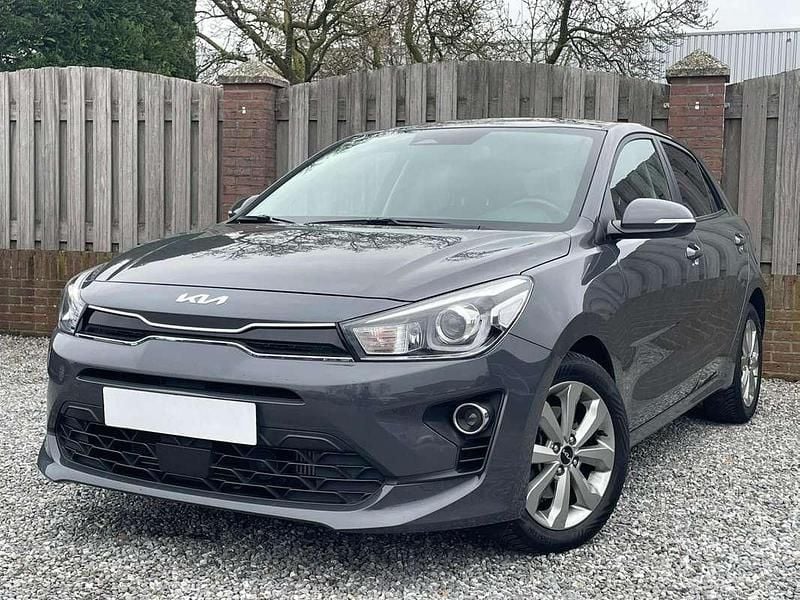 Occasion Kia Rio 101 PK (74 kW) 2023 Grijs (metallic) Hatchback