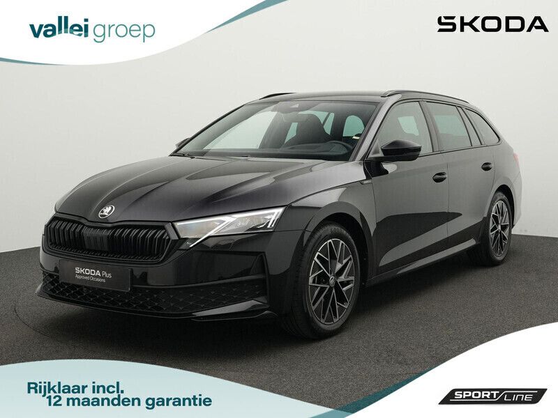 Zwart, metallic lak Gebruikt 2024 Skoda Octavia Business Line Stationwagen | € 38.900 (Duur) - Afbeelding 1/4