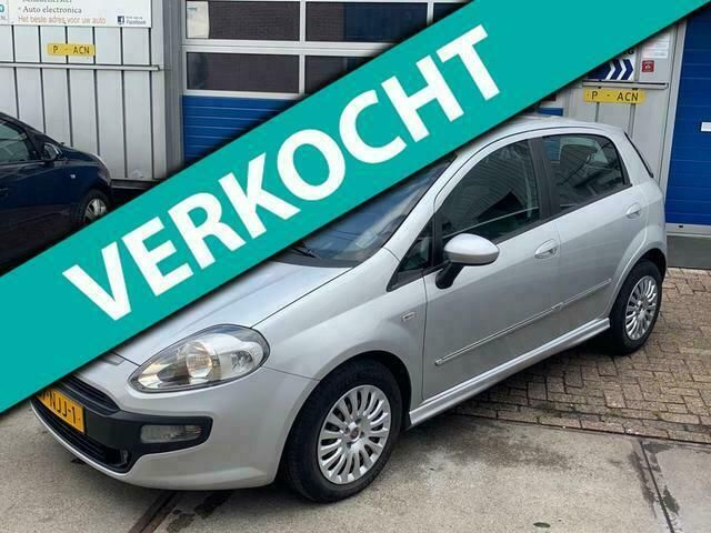 Grijs Gebruikt 2010 Fiat Punto Evo Dynamic Hatchback | € 4.499 (Duur) - Afbeelding 1/4