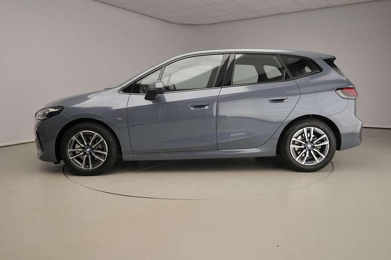 Occasion BMW 220 Active Tourer Comfort Edition 170 PK (125 kW) 2025 Storm bay metallic (grijs metallic) MPV