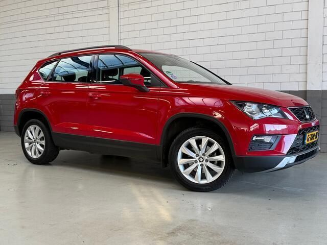Rood Gebruikt 2019 Seat Ateca Business SUV | € 14.950 (Goede deal) - Afbeelding 1/4