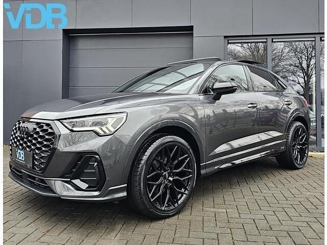 Occasion Audi Q3 Sportback Black Edition 150 PK (110 kW) 2024 Grijs SUV