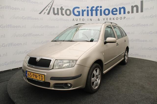 Beige Gebruikt 2004 Skoda Fabia Elegance Stationwagen | € 1.790 (Eerlijke prijs) - Afbeelding 1/4