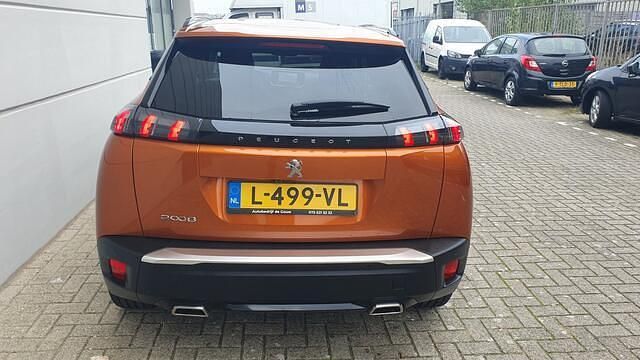Occasion Peugeot 2008 Allure 131 PK (96 kW) 2021 Oranje SUV