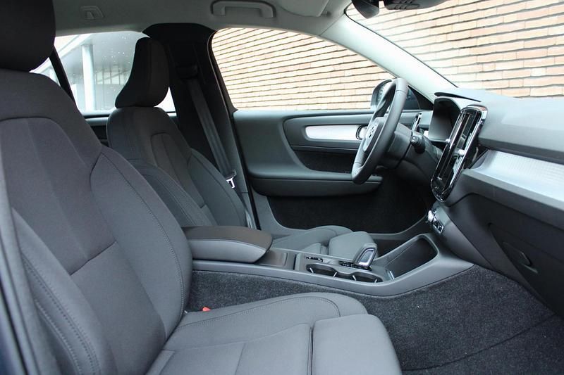 Occasion Volvo XC40 Business Edition 129 PK (94 kW) 2020 Blauw SUV