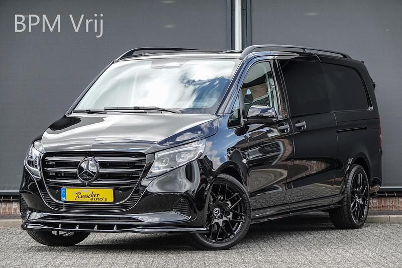Zwart Gebruikt 2024 Mercedes Vito Van | € 71.450 - Afbeelding 1/4