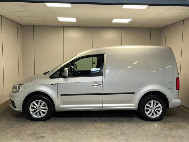Occasion VW Caddy Highline 75 PK (55 kW) 2020 Grijs MPV