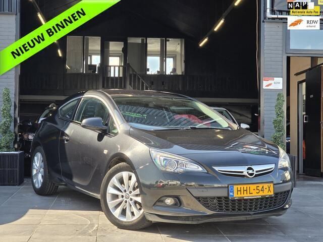 Zwart Gebruikt 2012 Opel Astra GTC Sport Hatchback | € 7.750 (Goede deal) - Afbeelding 1/4