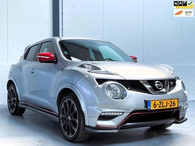 Grijs, metallic lak Gebruikt 2015 Nissan Juke Nismo RS SUV | € 13.950 (Goede deal) - Afbeelding 1/4