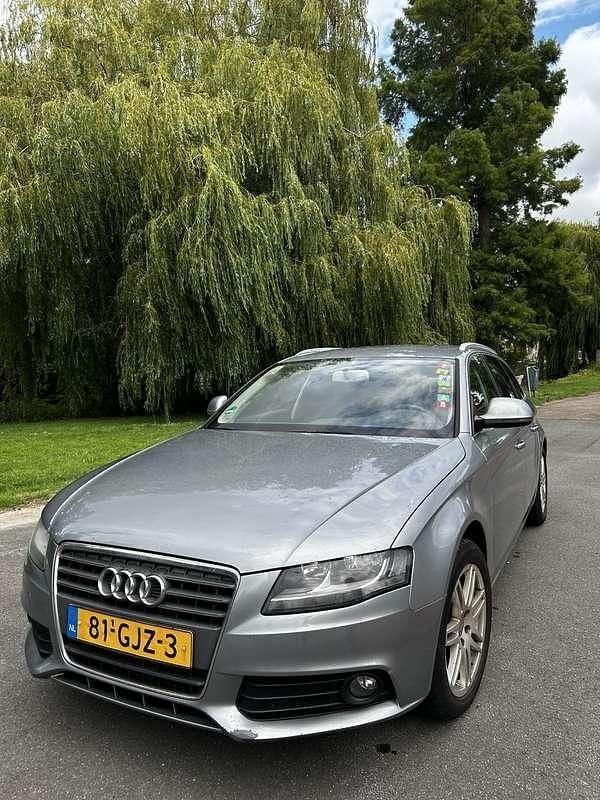 Grijs Gebruikt 2008 Audi A4 Stationwagen | € 2.995 (Super prijs) - Afbeelding 1/4