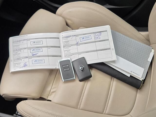 Occasion Renault Grand Scénic IV Bose Edition 160 PK (117 kW) 2021 Twotone gris casiopée / noir MPV