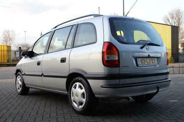 Occasion Opel Zafira Comfort 101 PK (74 kW) 2003 Grijs MPV