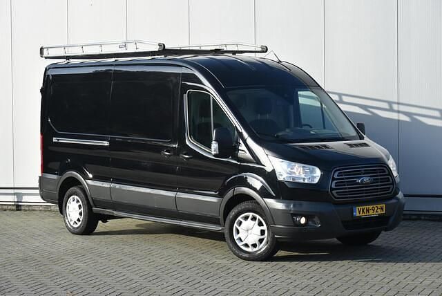 Zwart Gebruikt 2016 Ford Transit Van | € 6.949 (Goede deal) - Afbeelding 1/4