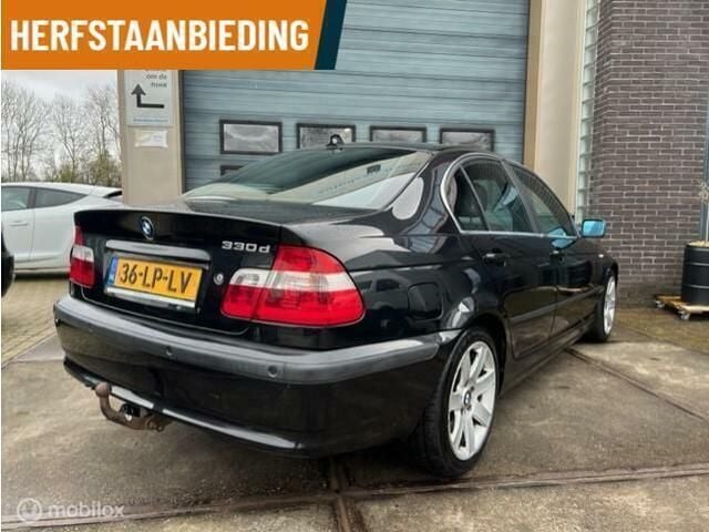 Occasion BMW 330 Executive 204 PK (150 kW) 2003 Zwart Sedan