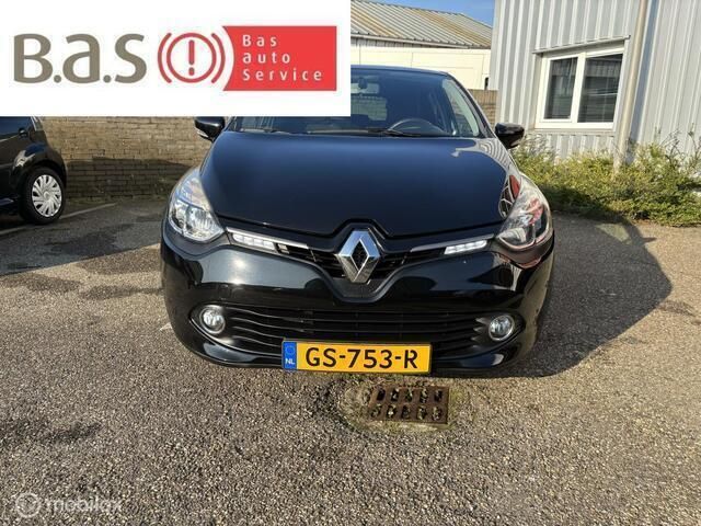 Zwart Gebruikt 2015 Renault Clio IV Night&Day Hatchback | € 8.950 (Iets duurder) - Afbeelding 1/4