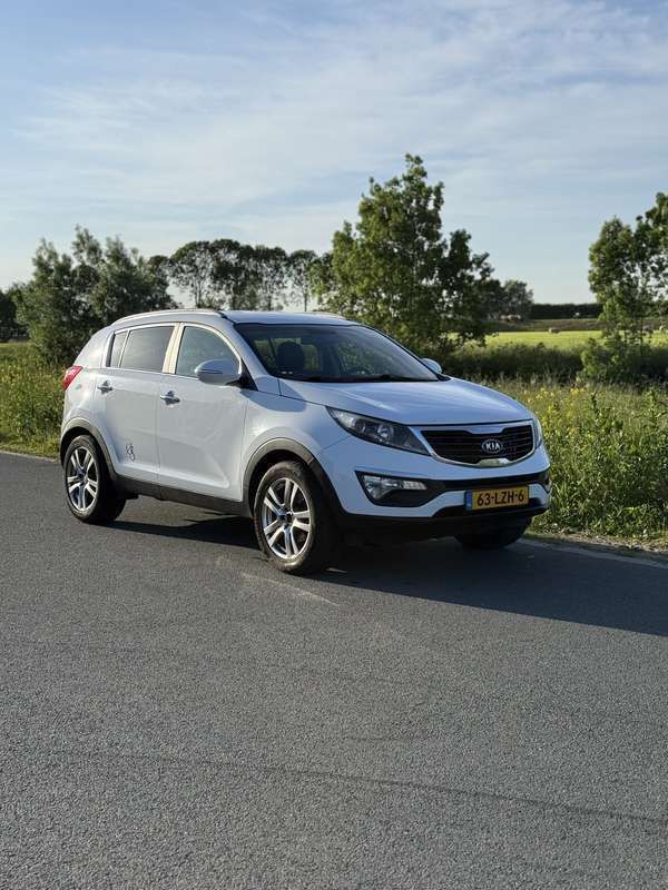 Wit Gebruikt 2010 Kia Sportage Plus SUV | € 6.500 (Eerlijke prijs) - Afbeelding 1/4
