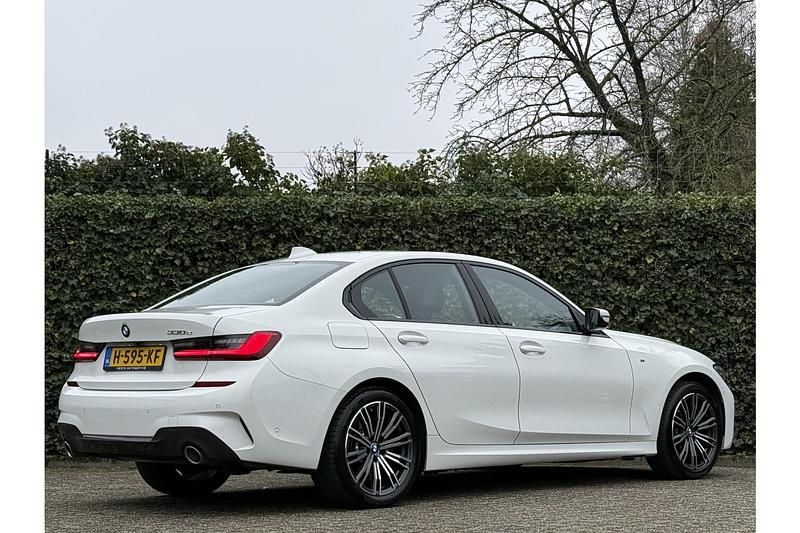 Occasion BMW 330e Comfort Edition 184 PK (135 kW) 2020 Wit Sedan