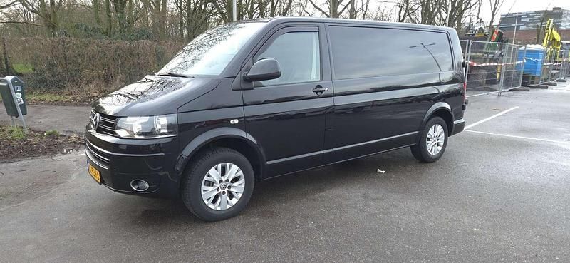 Occasion VW T5 Highline 140 PK (102 kW) 2014 Zwart Van