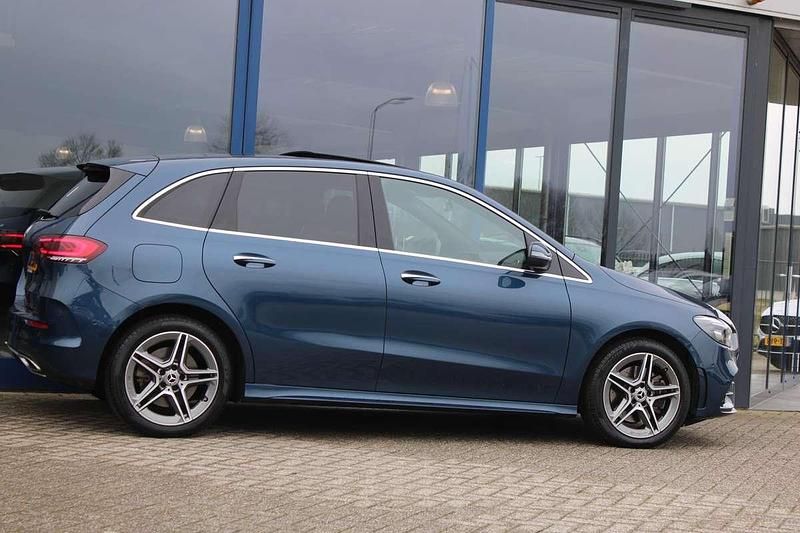 Occasion Mercedes B250e AMG 218 PK (160 kW) 2021 Blauw (metallic) MPV