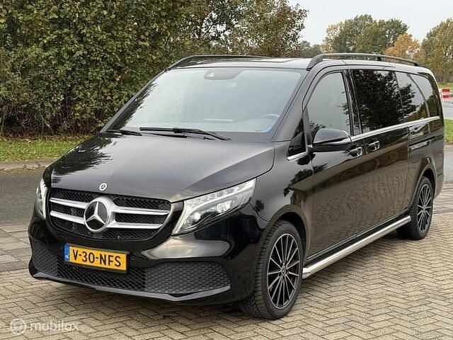 Overige Gebruikt 2023 Mercedes V300 Edition MPV | € 62.500 (Super prijs) - Afbeelding 1/4