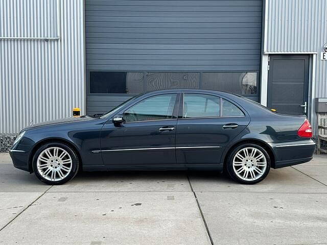 Occasion Mercedes E200 Avantgarde 163 PK (119 kW) 2004 Zwart Sedan