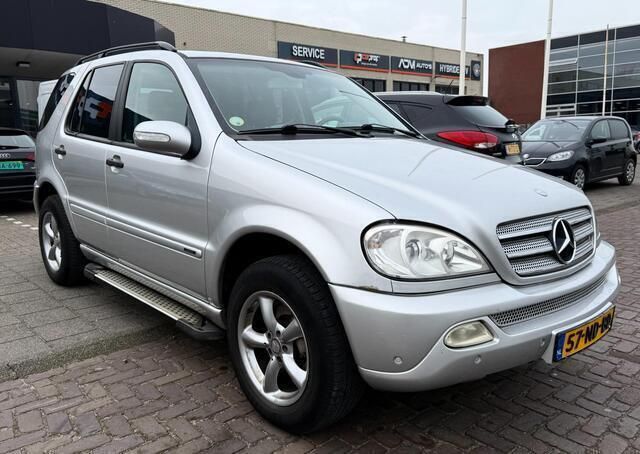 Grijs Gebruikt 2003 Mercedes 350 SUV | € 5.250 - Afbeelding 1/4