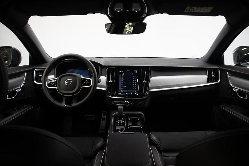 Occasion Volvo V90 Plus 2022 Grijs Stationwagen