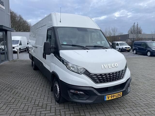 Occasion Iveco Daily 157 PK (115 kW) 2022 Wit Van