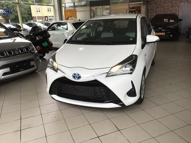 Wit Gebruikt 2021 Toyota Yaris Hatchback | € 18.500 (Super prijs) - Afbeelding 1/4