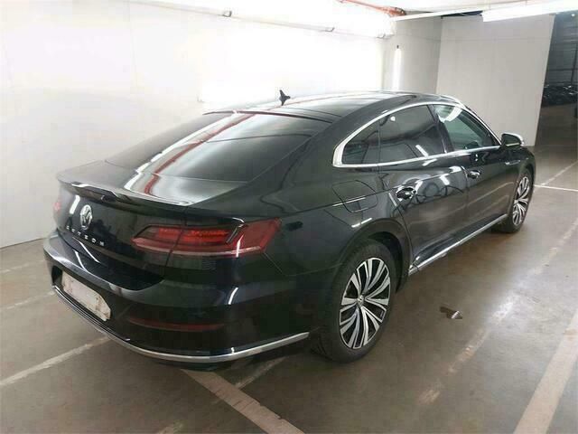 Occasion VW Arteon 150 PK (110 kW) 2018 Zwart Sedan