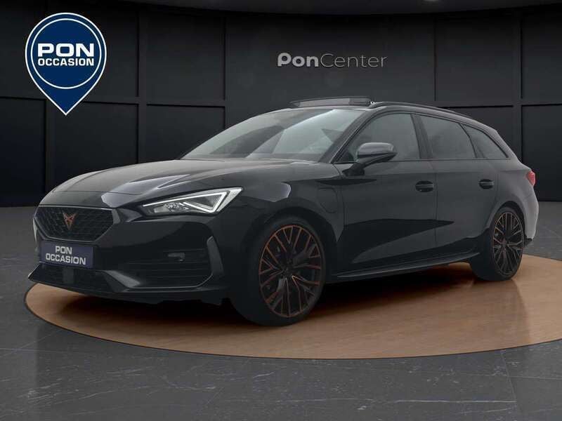 Zwart, metallic lak Gebruikt 2022 Cupra Leon VZ Stationwagen | € 27.450 (Eerlijke prijs) - Afbeelding 1/3