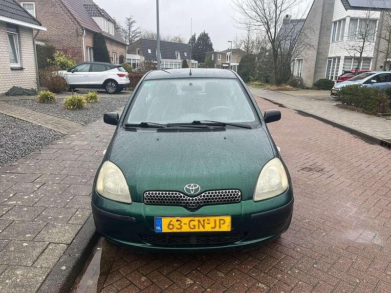 Occasion Toyota Yaris Sol 86 PK (63 kW) 2001 Groen Hatchback