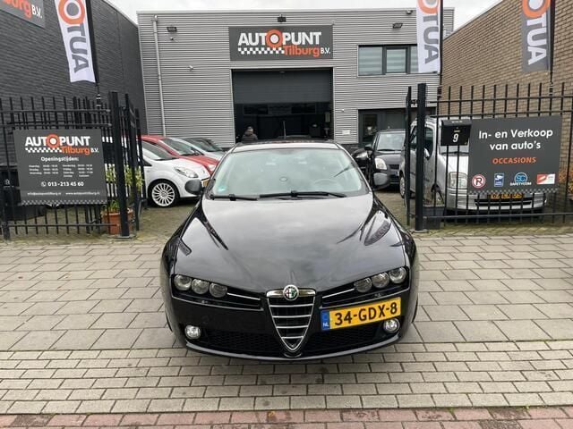 Occasion Alfa Romeo 159 Business 140 PK (102 kW) 2008 Zwart, metallic lak Stationwagen