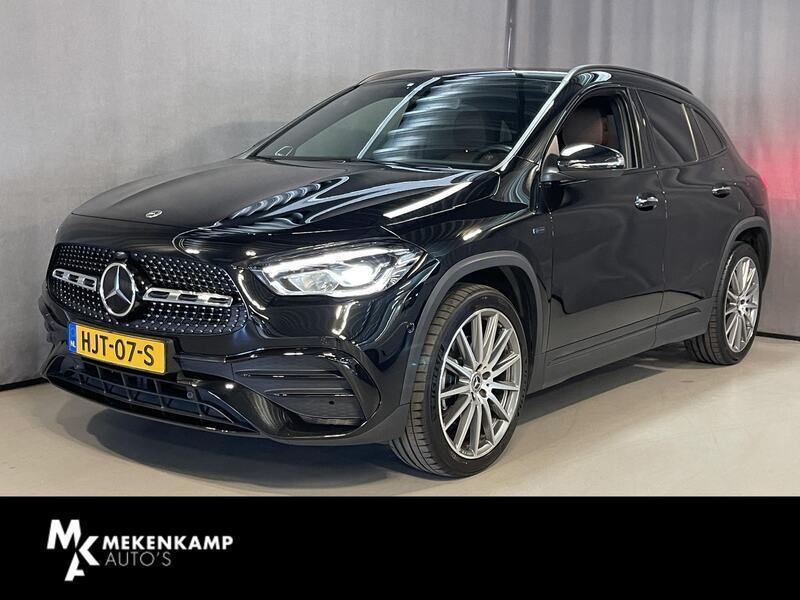 Zwart Gebruikt 2020 Mercedes GLA250 AMG line SUV | € 35.450 (Eerlijke prijs) - Afbeelding 1/4