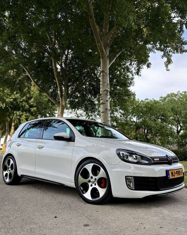 Wit Gebruikt 2009 VW Golf VI GTI Stationwagen | € 8.950 (Eerlijke prijs) - Afbeelding 1/4