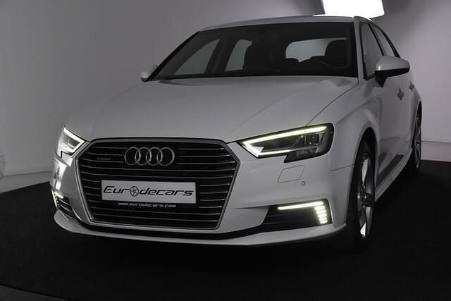Occasion Audi A3 Sportback Sport 204 PK (150 kW) 2020 Wit Hatchback