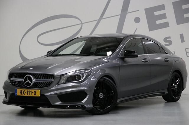 Grijs Gebruikt 2016 Mercedes CLA180 AMG line Sedan | € 17.950 (Eerlijke prijs) - Afbeelding 1/4